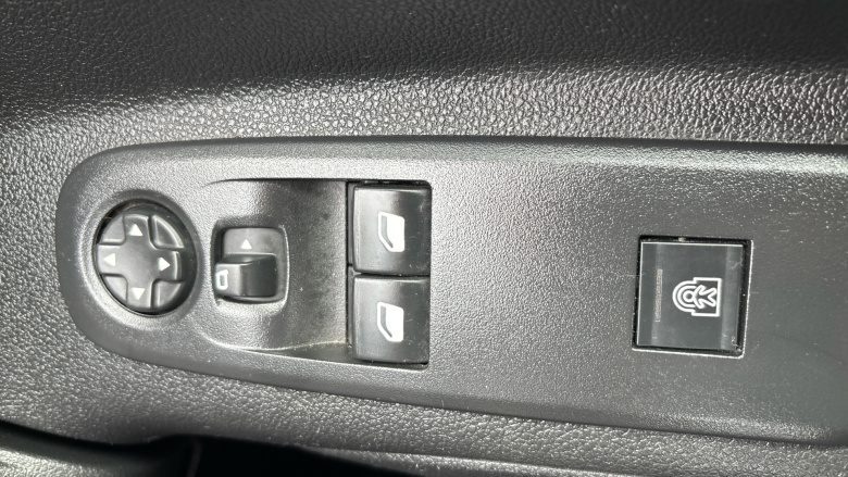 Vauxhall Combo Life 1.5 Turbo D Energy 5dr [7 seat] Diesel Estate